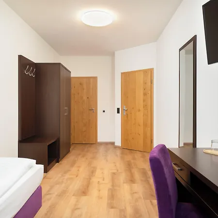 Ates Hotel Lampertheim